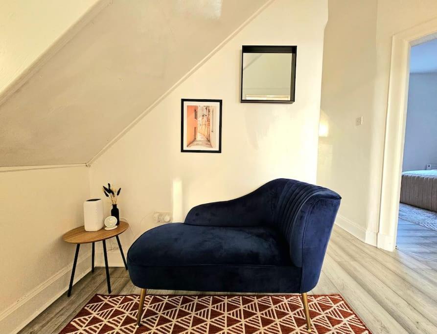 Spacious Haven With Free Parking Glasgow Exterior photo